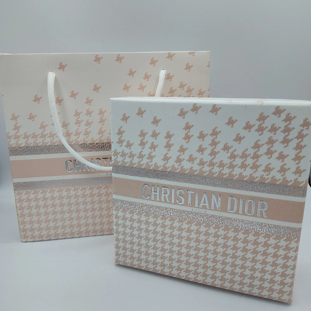 2024 DIOR Red Ribbon Ornament Fragrance Stone European Exclusive NIB + Gift Bag